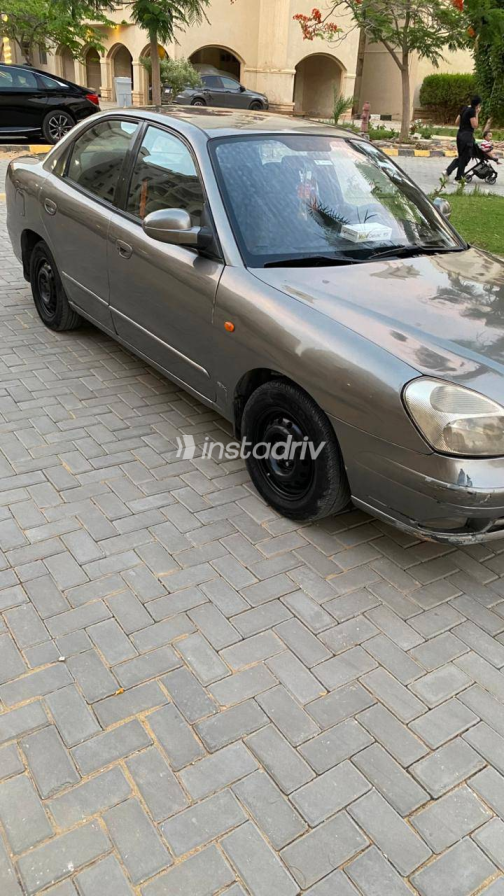 Daewoo Nubira 2001 Bronze Manual Used for Sale in Giza - 4