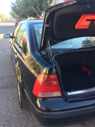 Volkswagen Bora 2005 Black Automatic Used for Sale in Greater Cairo ( Cairo + Giza)