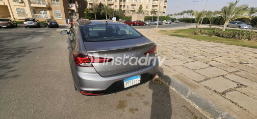 Hyundai Elantra AD 2020 Gray Automatic Used for Sale in Madinaty - 6