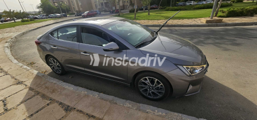 Hyundai Elantra AD 2020 Gray Automatic Used for Sale in Madinaty - 9