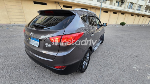 هيونداي IX 35 2015 رمادي أوتوماتيك مستعملة للبيع في القاهرة الكبرى ( القاهرة - الجيزة) - 1