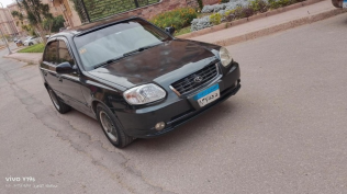 Hyundai Verna 2018 White Automatic Used for Sale in Greater Cairo ( Cairo + Giza)