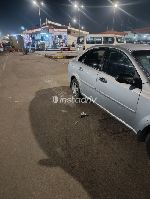 Chevrolet Optra 2014 Silver Automatic Used for Sale in Alexandria - 4
