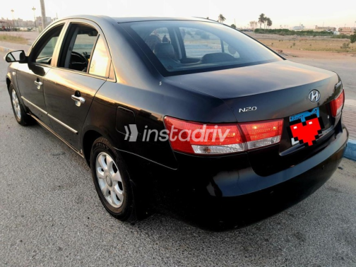 Hyundai Sonata 2006 Black Automatic Used for Sale in Ismailia - 2