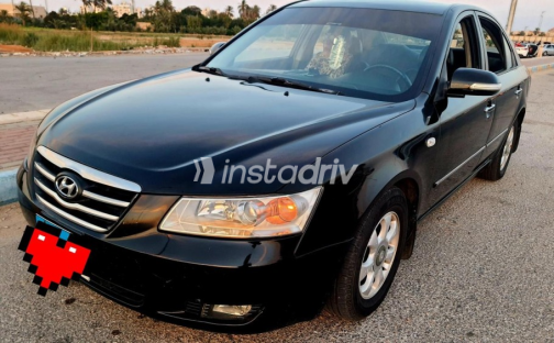 Hyundai Sonata 2006 Black Automatic Used for Sale in Ismailia - 3