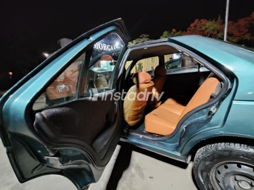 Peugeot 405 1998 White Manual Used for Sale in 6 October - 5