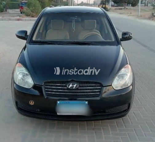 هيونداي اكسنت 2010 أزرق أوتوماتيك مستعملة للبيع في الجيزة - 1