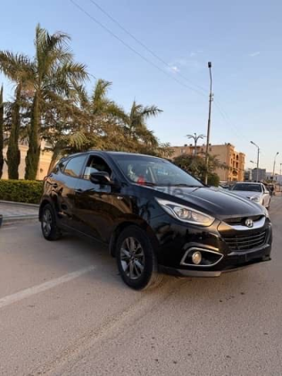 Hyundai IX 35 2015 Black Automatic Used for Sale in Cairo