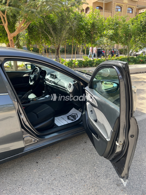 مازدا 3 2019 رمادي أوتوماتيك مستعملة للبيع في مدينة نصر - 1