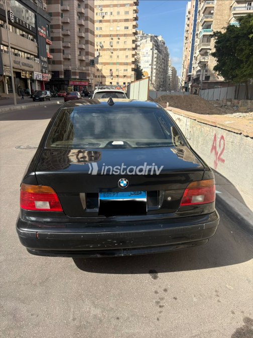 بي ام دبليو 523 1998 أسود أوتوماتيك مستعملة للبيع في الإسكندرية - 6