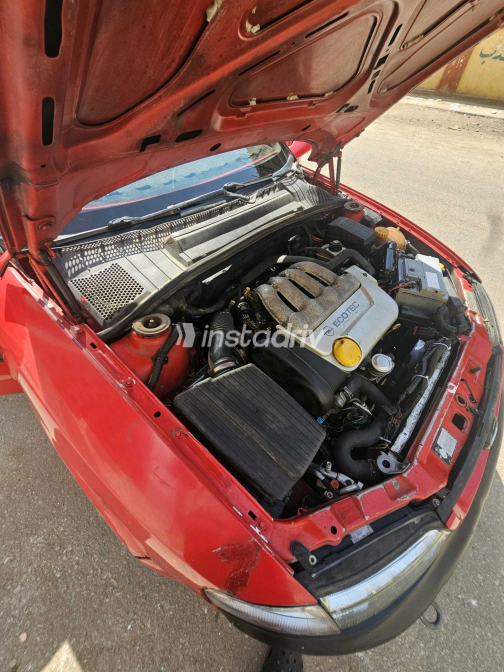Opel Vectra 1998 Red Manual Used for Sale in Cairo - 6