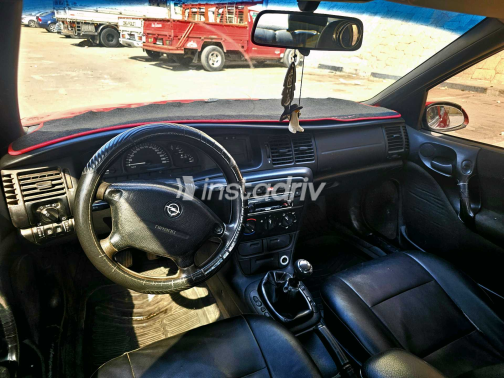 Opel Vectra 1998 Red Manual Used for Sale in Cairo - 10