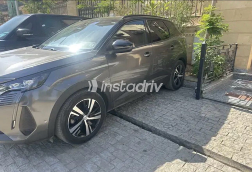 بيجو 3008 2024 رمادي أوتوماتيك مستعملة للبيع في القاهرة - 3