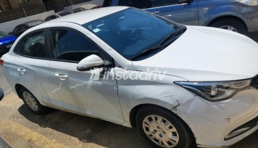 Changan Alsvin 2021 White Automatic Used for Sale in Cairo - 1