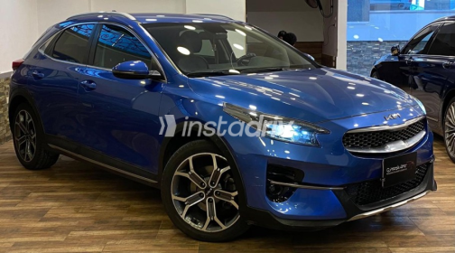 Kia Xceed 2022 Dark Blue Automatic Used for Sale in Heliopolis - 2