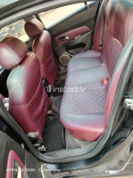 Chevrolet Cruze 2011 Black Automatic Used for Sale in Giza - 5