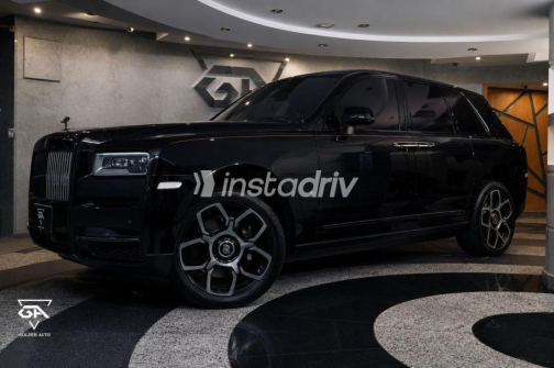 Rolls Royce Cullinan 2023 Black Automatic Used for Sale in Cairo - 2
