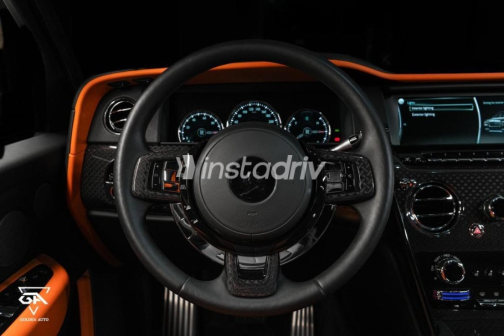 Rolls Royce Cullinan 2023 Black Automatic Used for Sale in Cairo - 4