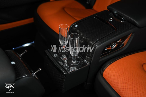 Rolls Royce Cullinan 2023 Black Automatic Used for Sale in Cairo - 9