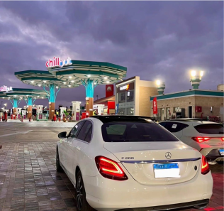 مرسيدس C 200 2020 أبيض أوتوماتيك مستعملة للبيع في القاهرة