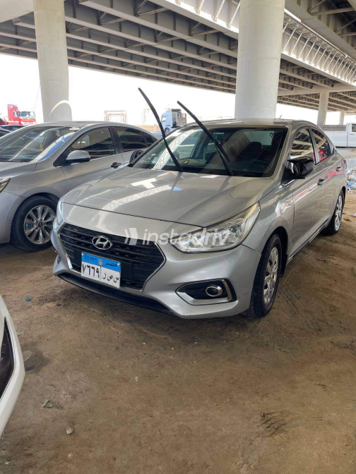Hyundai Accent HCI 2019 Silver Automatic Used for Sale in Alexandria - 2