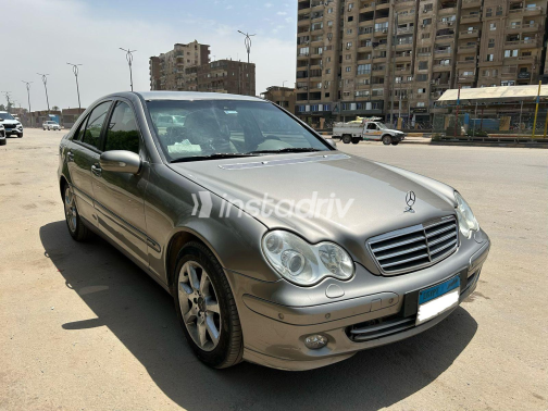 مرسيدس C 180 2006 فضي أوتوماتيك مستعملة للبيع في الجيزة - 2
