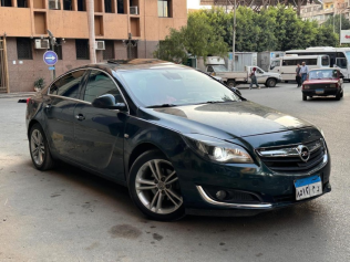 Opel Insignia 2017 Black Automatic Used for Sale in Greater Cairo ( Cairo + Giza)