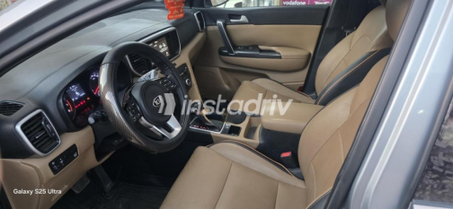 Kia Sportage 2019 White Automatic Used for Sale in Greater Cairo ( Cairo + Giza) - 3