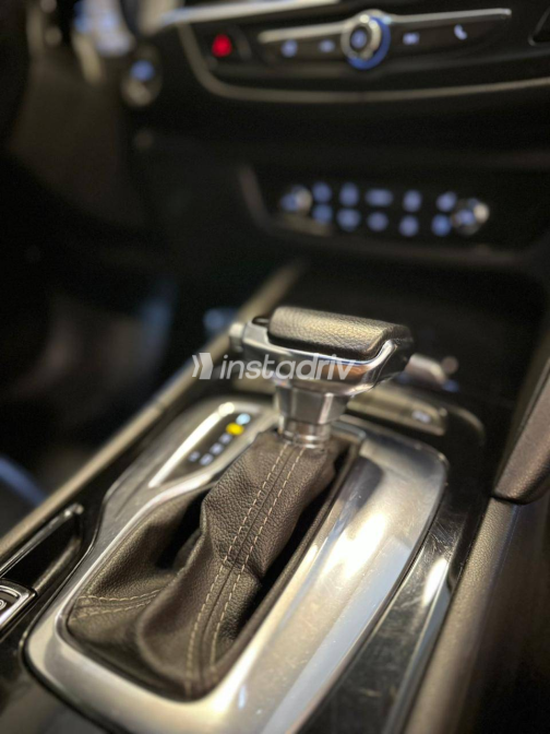 Opel Insignia 2020 White Automatic Used for Sale in Giza - 6