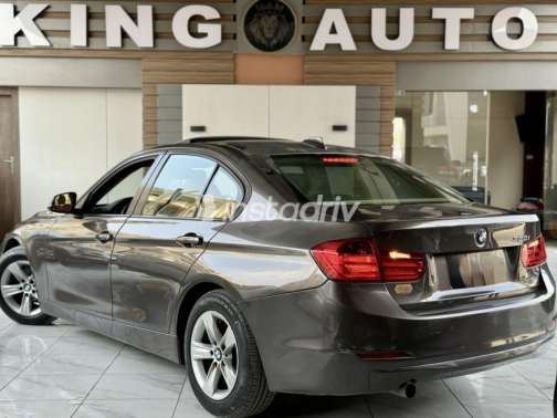 BMW 320 2014 Brown Automatic Used for Sale in Cairo - 4