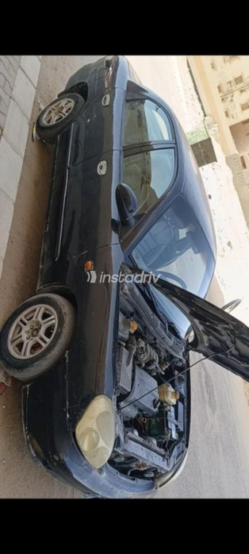 Daewoo Nubira 2 2002 Black Manual Used for Sale in Badr City - 2