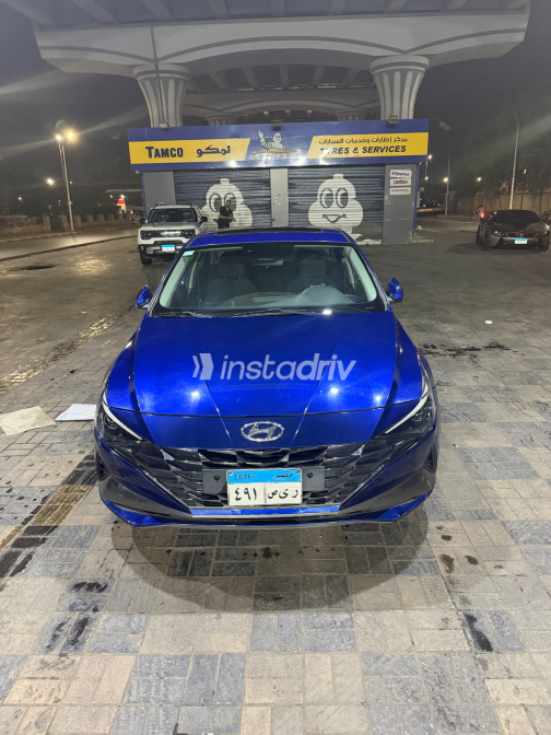 Hyundai Elantra CN7 2021 Blue Automatic Used for Sale in Heliopolis - 5