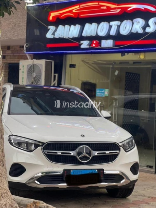 مرسيدس GLC 200 2023 أبيض أوتوماتيك مستعملة للبيع في مدينة نصر - 5