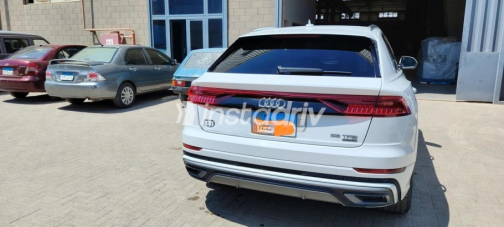 اودي Q8 2021 أبيض أوتوماتيك مستعملة للبيع في 6 أكتوبر - 3
