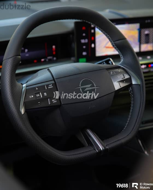 Opel Grandland 2026 Silver Automatic New for Sale in Madinaty - 5