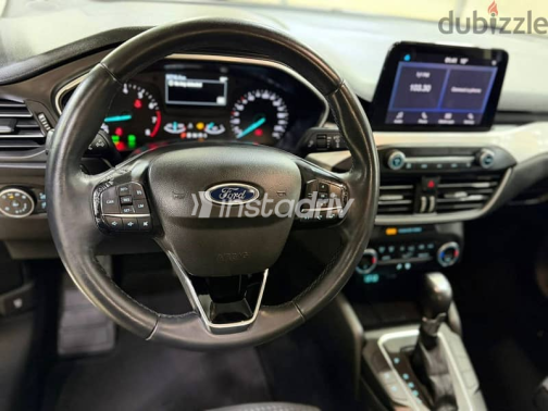 فورد فوكس 2021 أزرق غامق أوتوماتيك مستعملة للبيع في القاهرة - 10