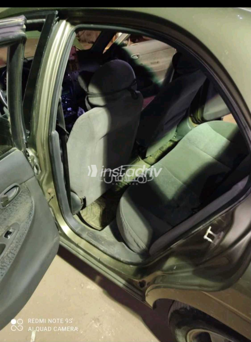 Daewoo Nubira 1998 Bronze Manual Used for Sale in El Haram - 2