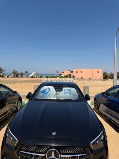 مرسيدس E 200 2023 أسود أوتوماتيك مستعملة للبيع في الجيزة - 4