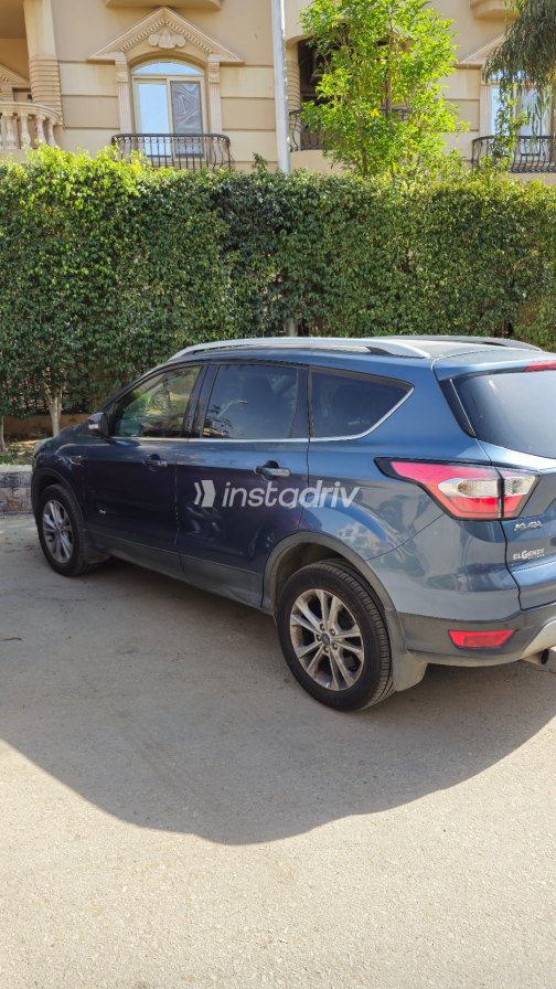 Ford Kuga 2019 Blue Automatic Used for Sale in Cairo - 2
