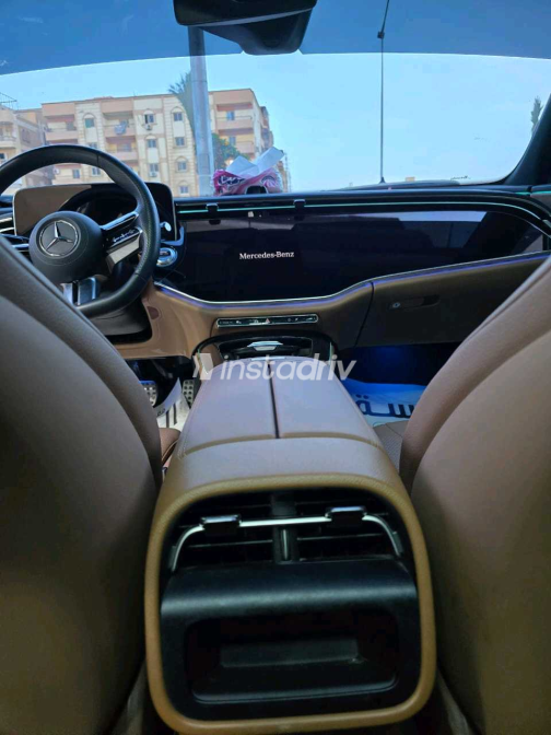 Mercedes E 200 2025 Black Automatic Used for Sale in Giza - 9