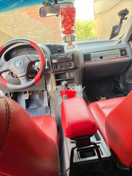 BMW 316 1994 Red Manual Used for Sale in Ismailia - 9