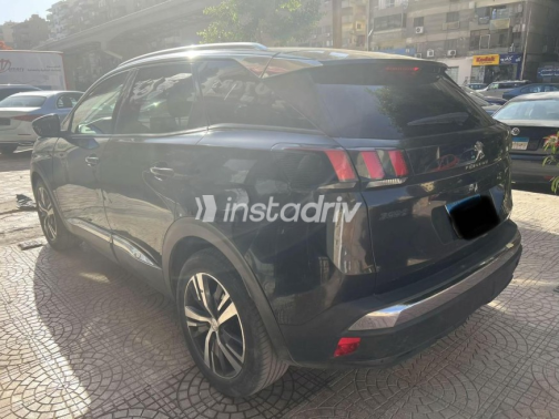 Peugeot 3008 2021 Black Automatic Used for Sale in Nasr city - 3