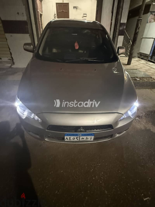 Mitsubishi Lancer 2015 Silver Automatic Used for Sale in Greater Cairo ( Cairo + Giza) - 6