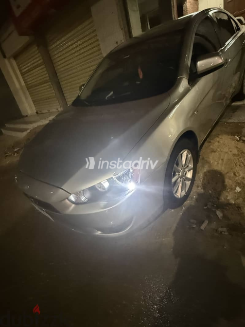 Mitsubishi Lancer 2015 Silver Automatic Used for Sale in Greater Cairo ( Cairo + Giza) - 7