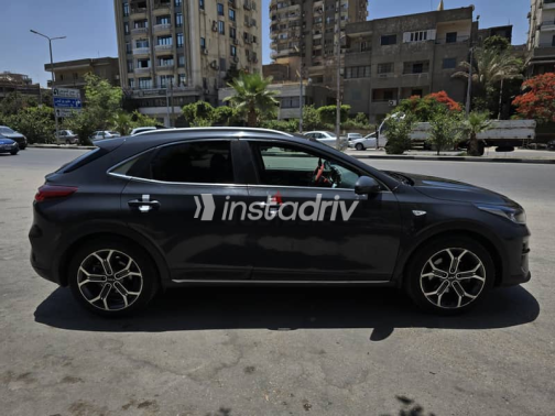 Kia Xceed 2022 Gray Automatic Used for Sale in Heliopolis - 2