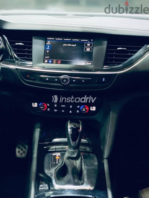 Opel Insignia 2019 Black Automatic Used for Sale in Alexandria - 6