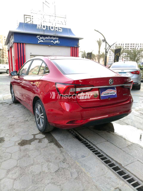 MG 5 2022 White CVT Used for Sale in Nasr city - 1