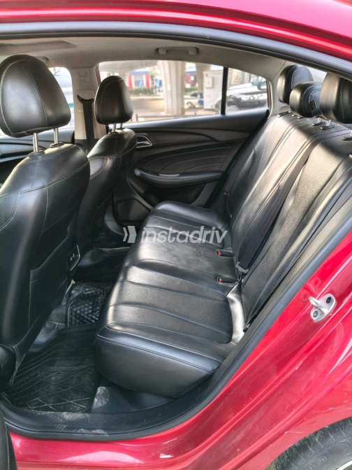 MG 5 2022 White CVT Used for Sale in Nasr city - 6
