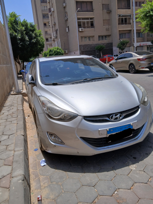 Hyundai Avante 2011 Silver Automatic Used for Sale in Cairo