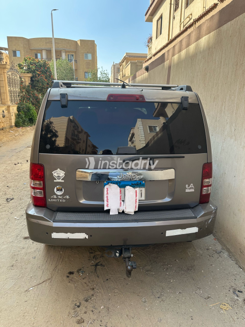 Jeep Cherokee 2013 Gray Automatic Used for Sale in Cairo - 8